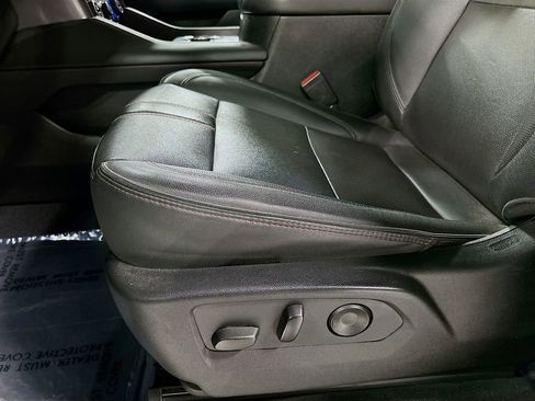 Used 2022 Chevrolet Tahoe RST w/ Sport Performance Package image 20