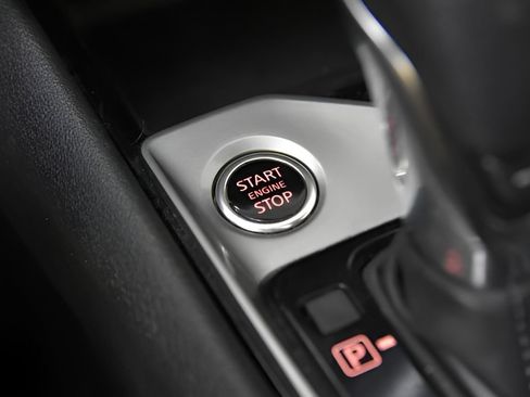 Used 2024 Nissan Altima 2.5 SV FWD image 29