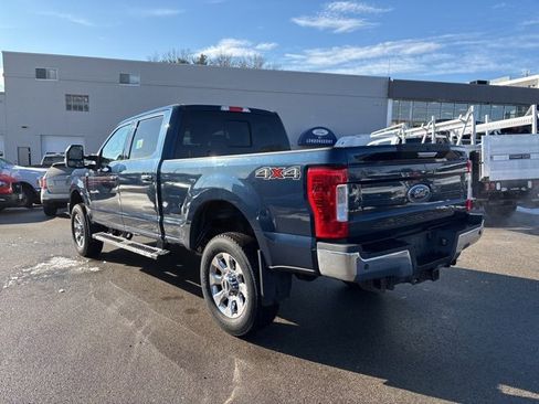 Used 2017 Ford F250 Lariat w/ Chrome Package image 5