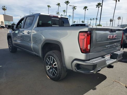 Used 2023 GMC Sierra 1500 AT4 w/ AT4 Preferred Package image 3