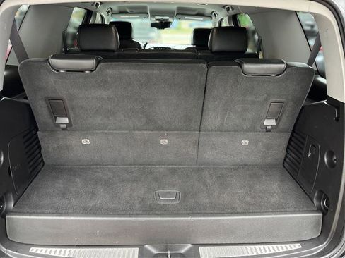 Used 2016 Chevrolet Tahoe LT RWD image 25