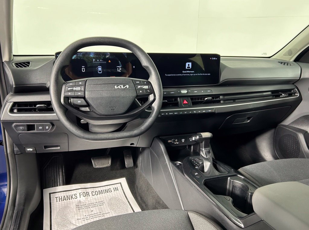 Used 2025 Kia K4 FWD image 16