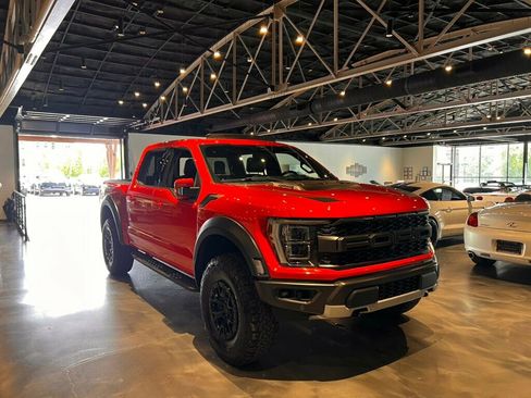 Used 2023 Ford F150 Raptor w/ Raptor 37 Performance Package AWD/4WD image 7