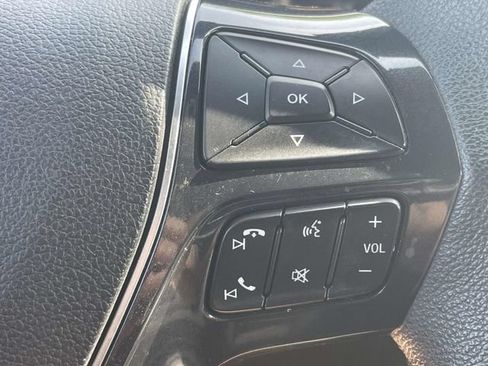 Used 2018 Ford Explorer Limited AWD/4WD image 23