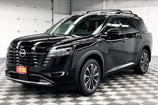 New 2026 Nissan Pathfinder Platinum w/ Cargo Package AWD/4WD image 2