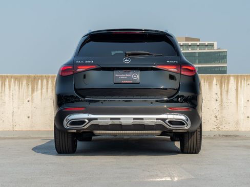 Certified 2026 Mercedes-Benz GLC 300 4MATIC image 5