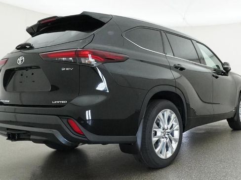 New 2026 Toyota Highlander Limited AWD/4WD image 24