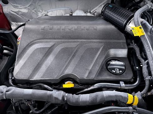 Used 2024 Chevrolet Trax LT w/ Driver Confidence Package image 26