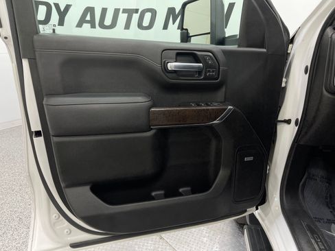 Used 2020 GMC Sierra 1500 Denali w/ Denali Ultimate Package AWD/4WD image 15