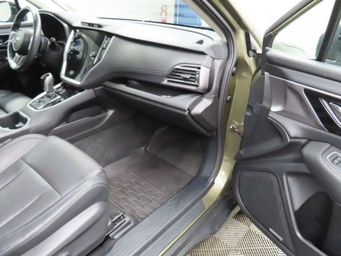 Used 2023 Subaru Outback Touring AWD/4WD image 31