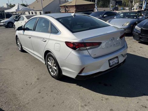 Used 2019 Hyundai Sonata SE FWD image 4
