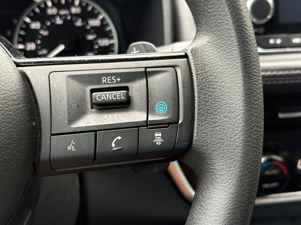 Used 2021 Nissan Rogue SV AWD/4WD image 15