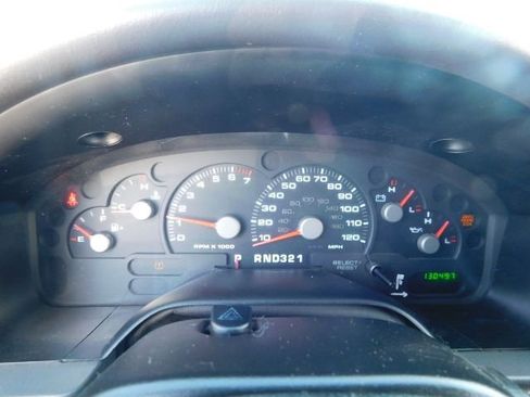 Used 2004 Ford Explorer XLS image 16