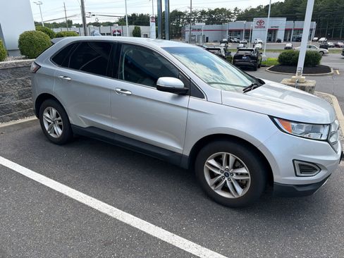 Used 2018 Ford Edge SEL AWD/4WD image 2