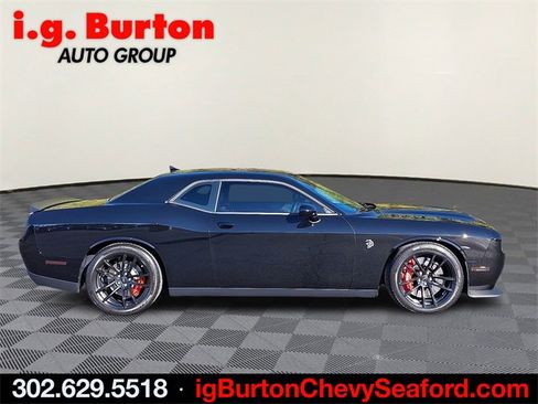 Used 2023 Dodge Challenger SRT Hellcat w/ Driver Convenience Group image 7