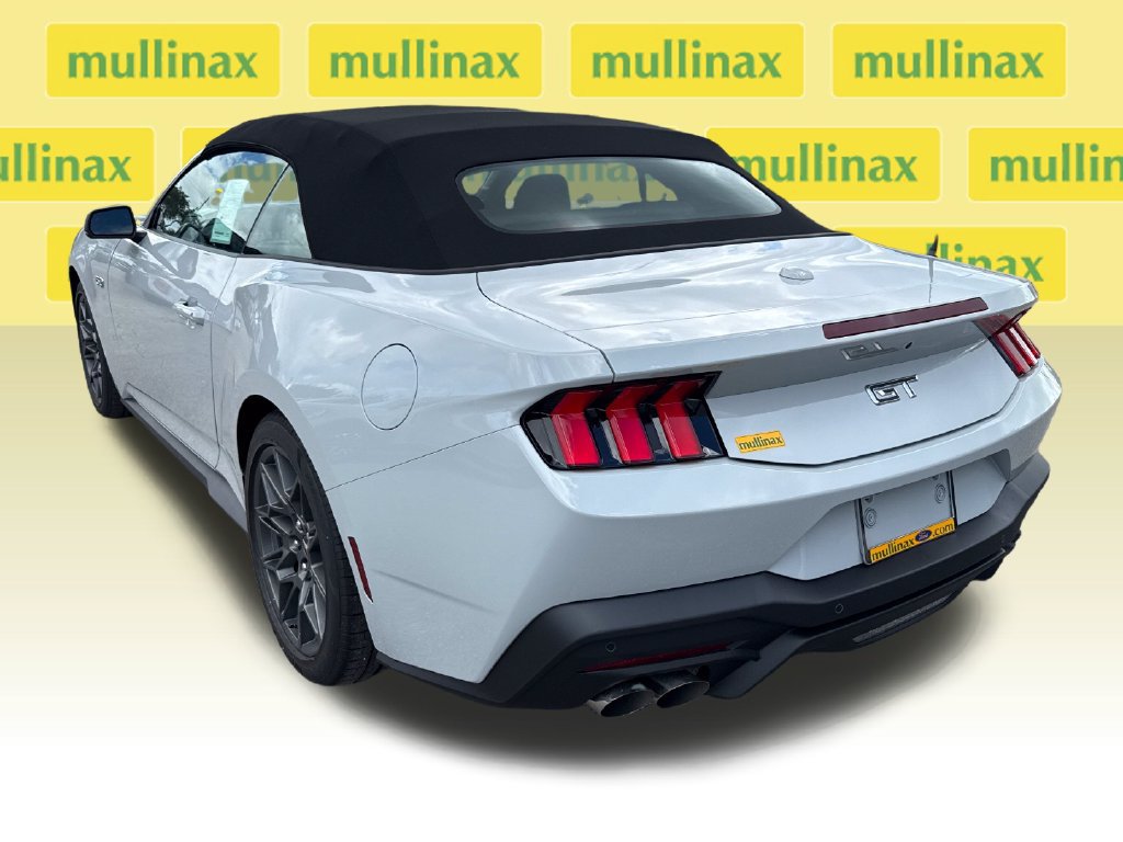 New 2026 Ford Mustang GT Premium w/ GT Performance Package RWD image 4