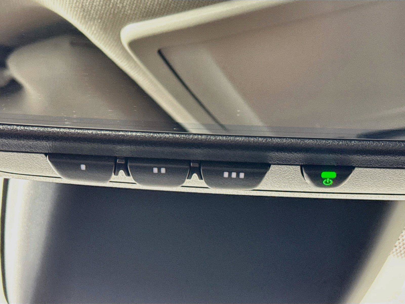 Certified 2023 Toyota Highlander XLE FWD image 22