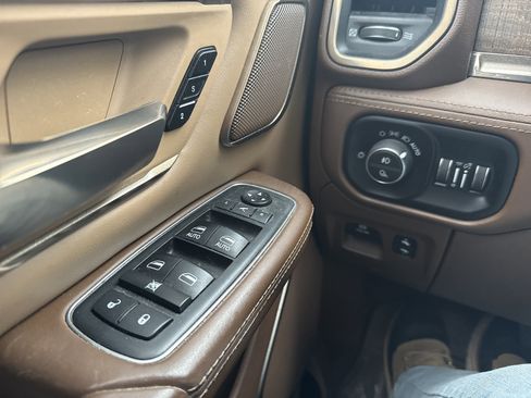 Used 2019 RAM 1500 Limited image 16