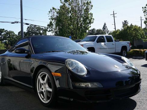 Used 2006 Porsche 911 Carrera 4 image 7