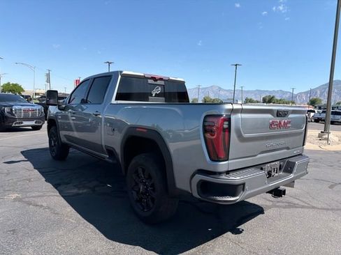 Used 2024 GMC Sierra 3500 AT4 w/ AT4 Premium Plus Package AWD/4WD image 10