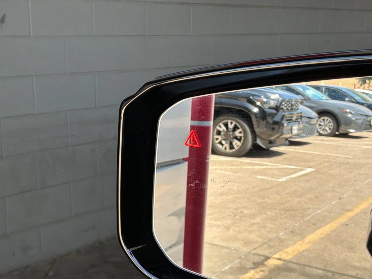 Used 2026 Hyundai Palisade SEL FWD image 24