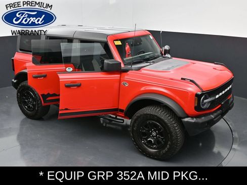 Used 2022 Ford Bronco Wildtrak AWD/4WD image 38
