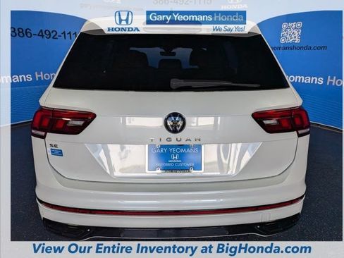 Used 2023 Volkswagen Tiguan SE R-Line FWD image 5