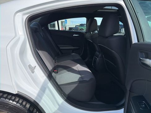 Used 2018 Dodge Charger R/T image 18