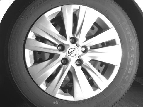 Used 2025 Nissan Sentra S image 14