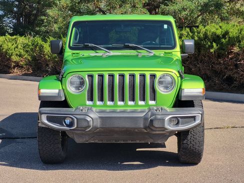 Used 2018 Jeep Wrangler Unlimited Sahara AWD/4WD image 2