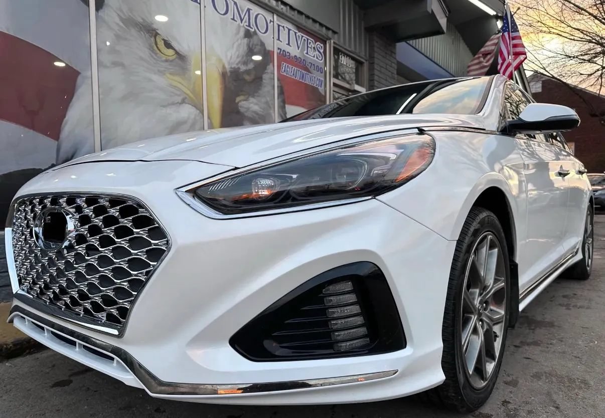 Used 2018 Hyundai Sonata Limited FWD image 7