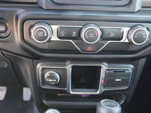 Used 2020 Jeep Wrangler Unlimited Sport image 20