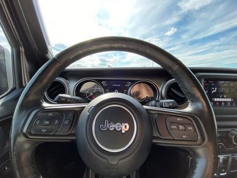 Used 2020 Jeep Wrangler Sport AWD/4WD image 15