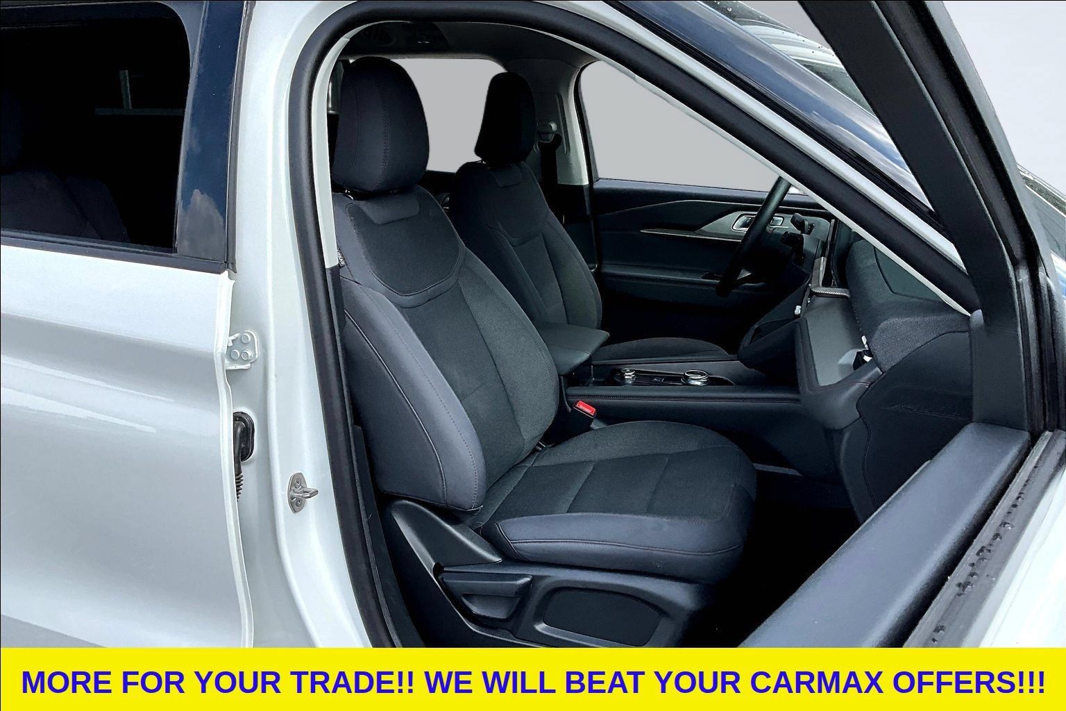 Used 2026 Ford Explorer Active RWD image 27