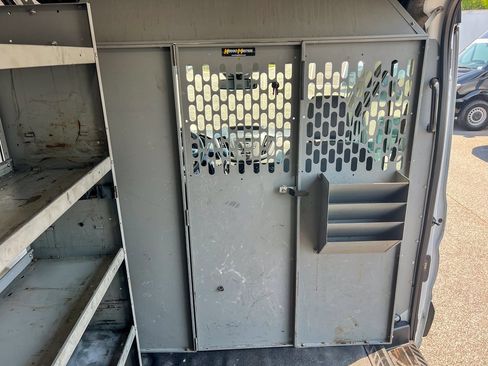 Used 2019 Ford Transit 250 130 Medium Roof image 13