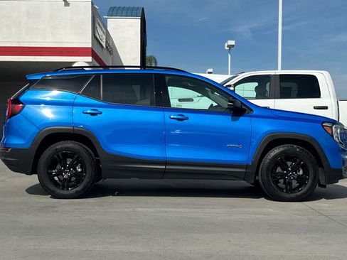 Used 2024 GMC Terrain AT4 w/ Tech Package image 7