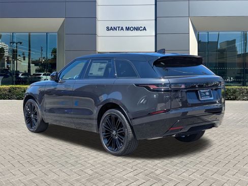 New 2026 Land Rover Range Rover Velar Dynamic SE image 9