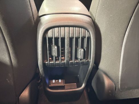 Used 2025 Hyundai Kona SEL image 25