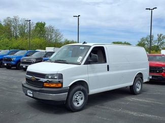 New 2025 Chevrolet Express 2500 w/ Driver Convenience Package video 3