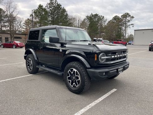 Certified 2022 Ford Bronco Outer Banks image 4