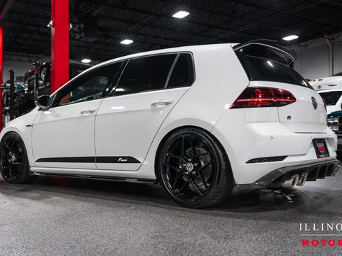 Used 2019 Volkswagen Golf R 4-Door AWD/4WD image 3