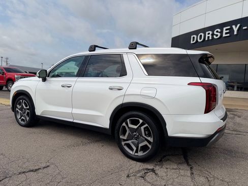 Used 2023 Hyundai Palisade SEL w/ Premium Package image 9