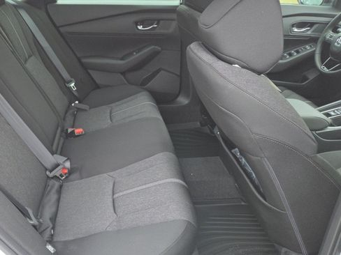 Used 2025 Honda Accord Sport image 21