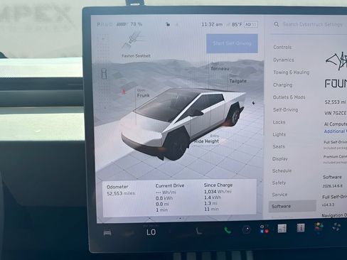 Used 2024 Tesla Cybertruck AWD Crew Cab image 20