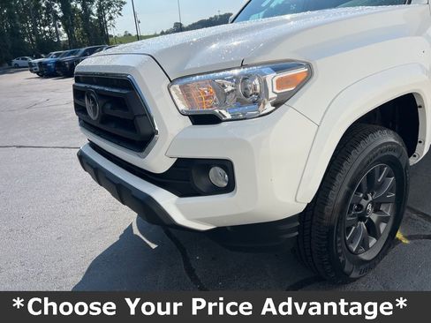 Used 2023 Toyota Tacoma SR5 image 13