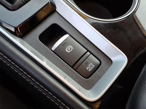 Certified 2023 Nissan Altima 2.5 SV w/ SV Premium Package image 16