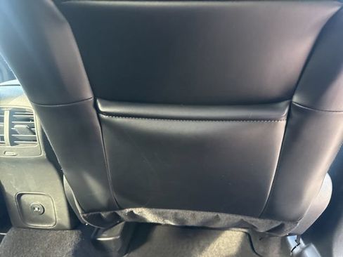 Certified 2025 Ford Escape ST-Line Select AWD/4WD image 36