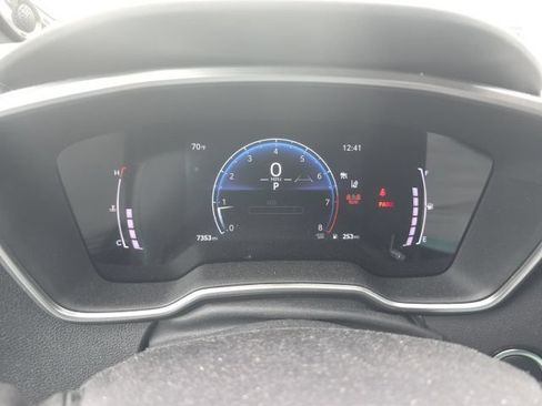 Used 2025 Toyota Corolla XSE FWD image 17