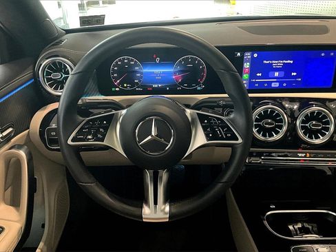 Certified 2025 Mercedes-Benz CLA 250 4MATIC image 5