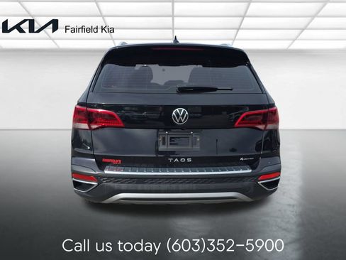 Used 2022 Volkswagen Taos SE AWD/4WD image 4